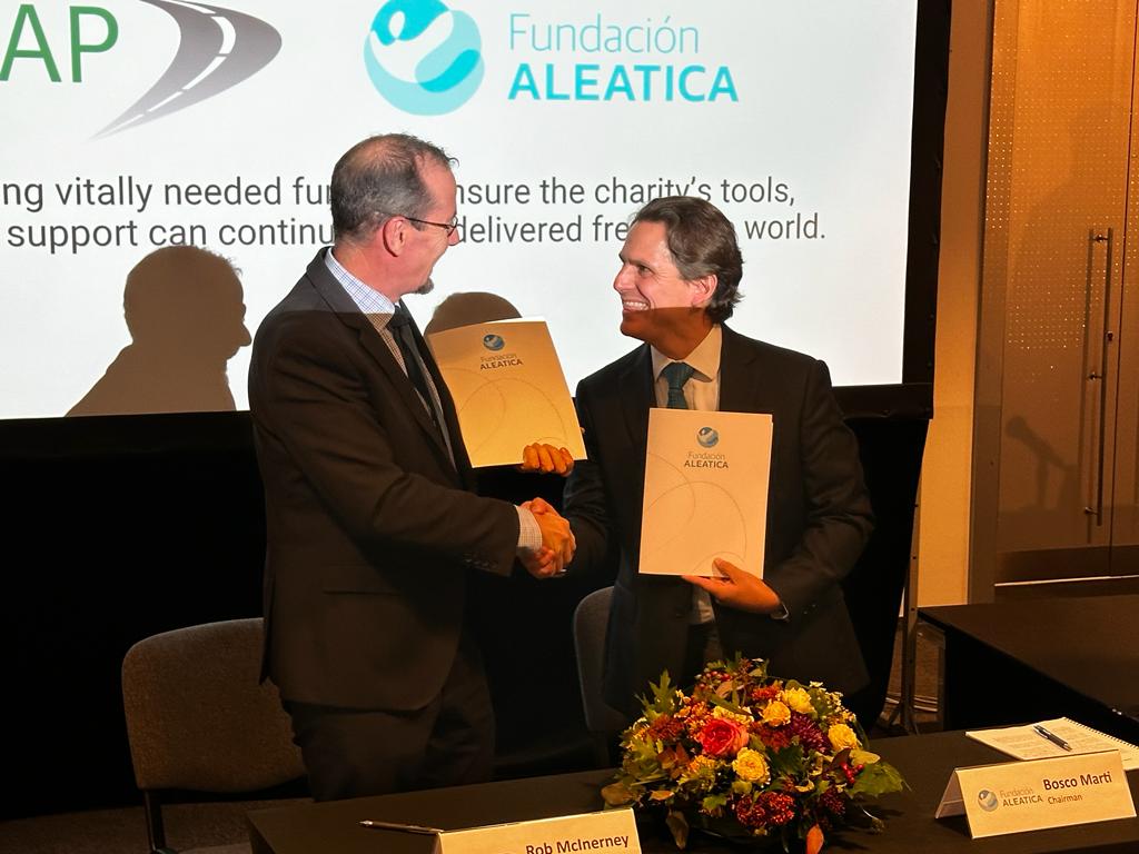 Fundación Aleatica anuncia su apoyo a iRAP para mejorar la seguridad de las carreteras de alto riesgo Foundation announces donor support of iRAP to improve safety of high-risk roads