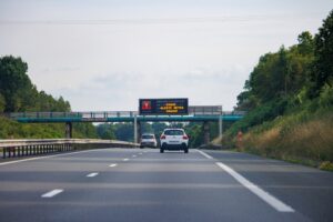 seguridad en autopistas, seguridad en carreteras.